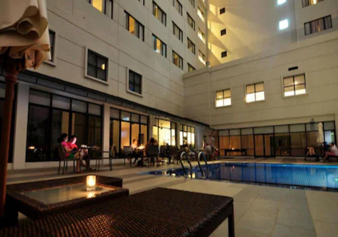 Ac Hotel By Marriott Kuantan Exterior photo